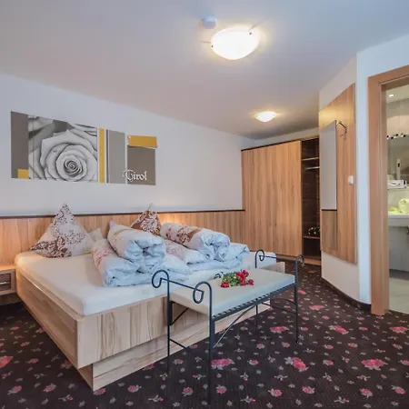 Hotel Felsenstüberl-2