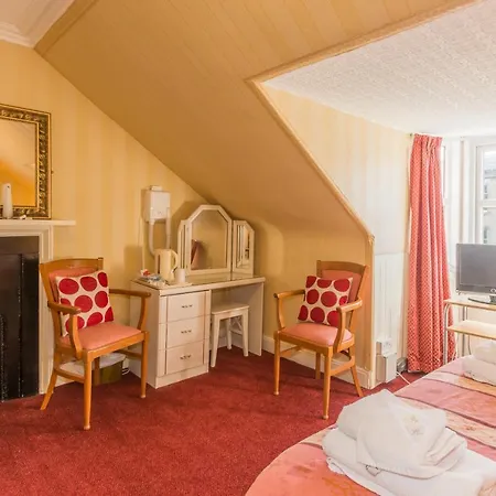 Menzies Guest House-3
