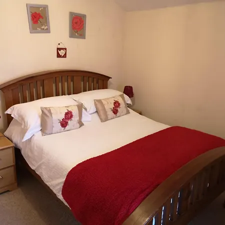 East Mount House-3