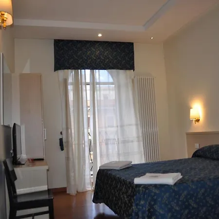 Karina Suite-2