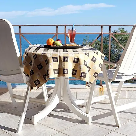 Hotel Pelagos Studios-3