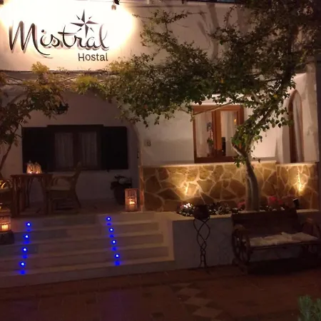 Boutique Hostal Mistral-2