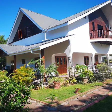 Belle Amie Self Catering-3