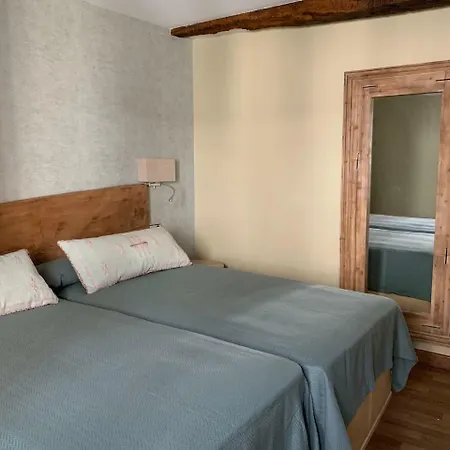 Hostal El Resbalon-2