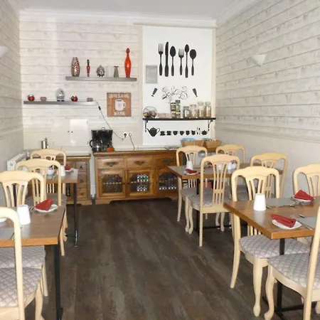 Canberra Guest House/Hotel-3