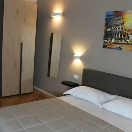 Roma Suite Piramide-2