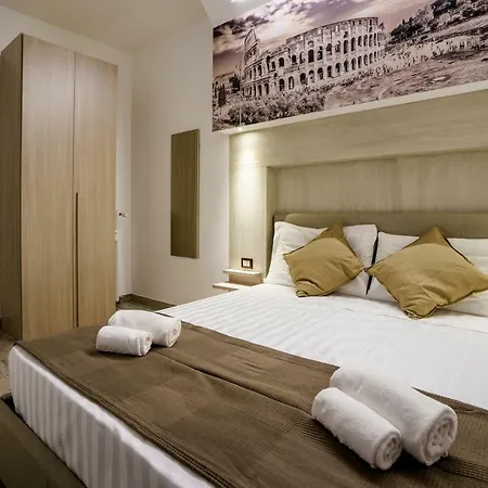 Noemi'S Rooms Guest House-3