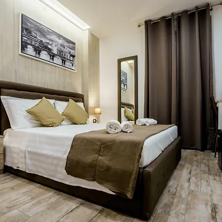 Noemi'S Rooms Guest House-3