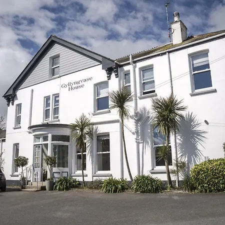 Gyllyngvase House-2