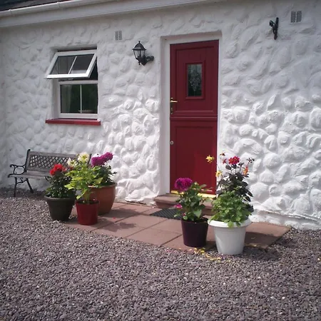Acorn Cottage-2