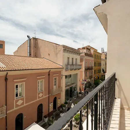Corso Umberto Rooms-3
