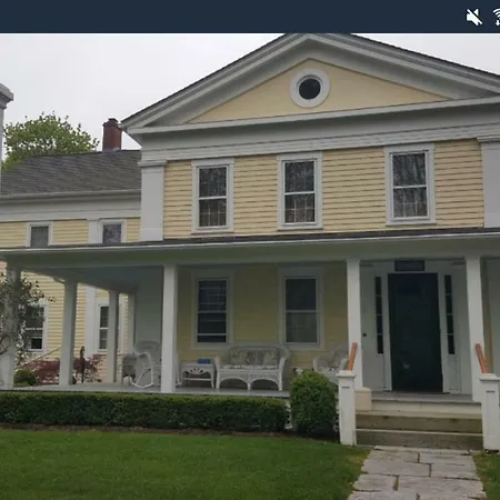 Bushnell House-2