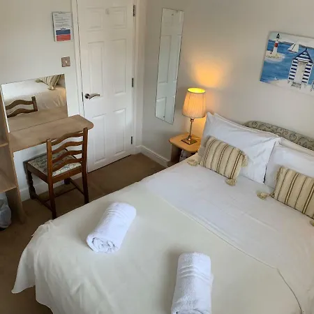 Rivendell Guest House-3