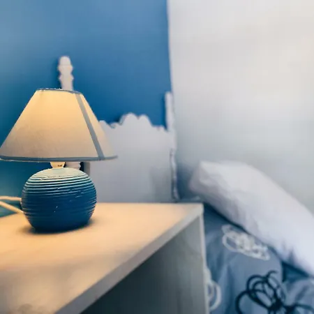 Hostal Portbou-3