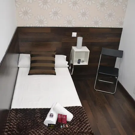 Hostal El Brezo-2