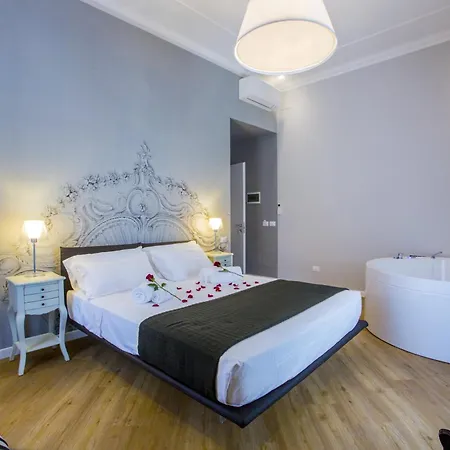 Ara Suite-3