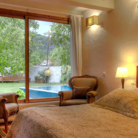 Ephesus Lodge-3