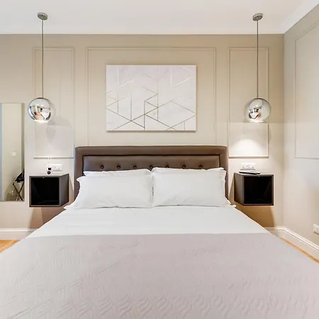 Mellini Palace Suites By Premium Suites Collection-2