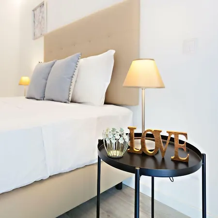 Faro Clara Suites-2