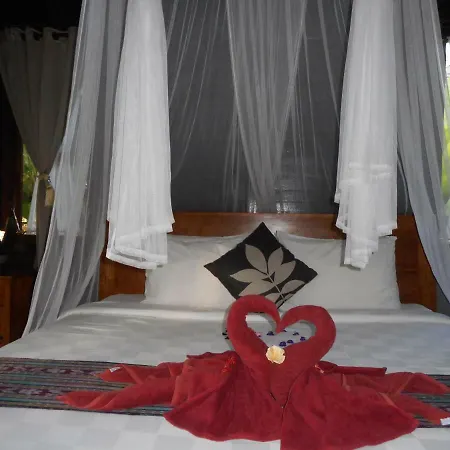 Kubu Alas Tunggal Villa-3