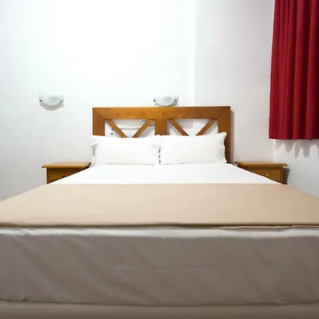 Hostal San Rafael-3