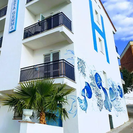 Hostal Santa Gemma-3