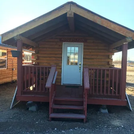 Alaska Log Cabins On The Pond-2