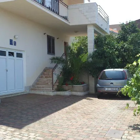 Apartmani Marina-3