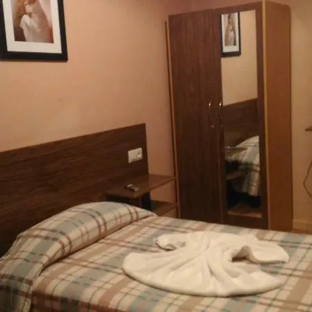 Hostal Goias-3