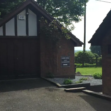 Tudor Lodge Guest Accommodation-3