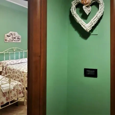 Glamour Bed & Breakfast-3