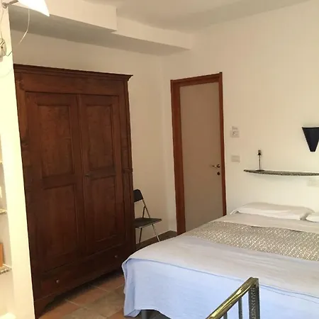 Vicolo del Pozzo-3