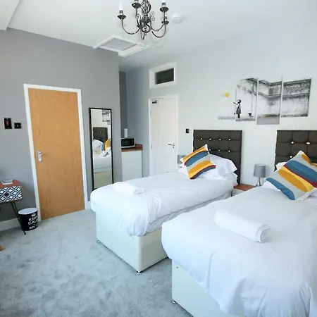 Brick Lane Guest House-2