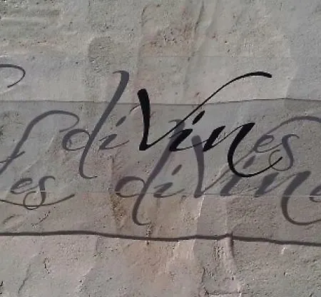 Les Divines-2