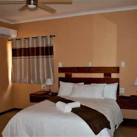 Divundu Guest House-3