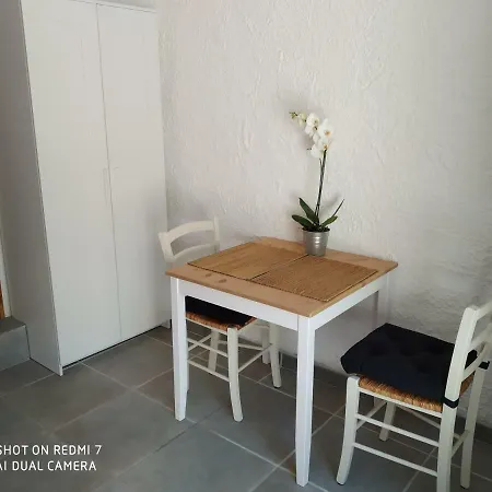 Studio Sausset les pins-3