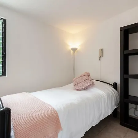 Cuarto privado las lomas-2