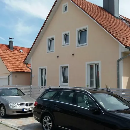 Müller Residenz Zur S-Bahn Karlsfeld-2