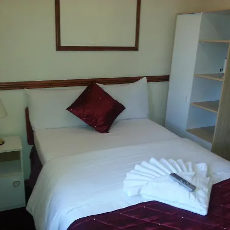 Lynwood Hotel-3
