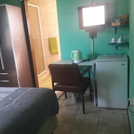 Diphororo Guest House-2