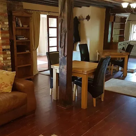 The Pelican Guesthouse-2