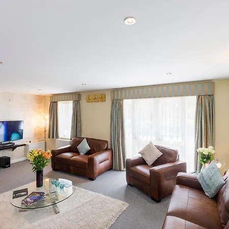 Abbeyfield Lodge-3