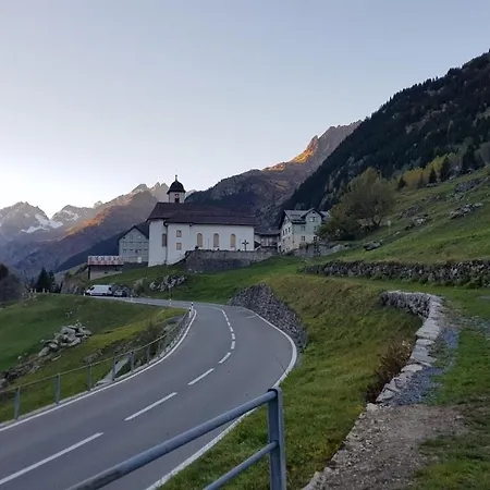 Gästehaus Alpenglühn-2