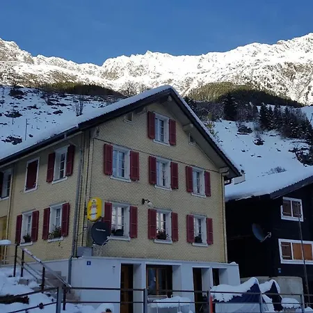 Gästehaus Alpenglühn-3