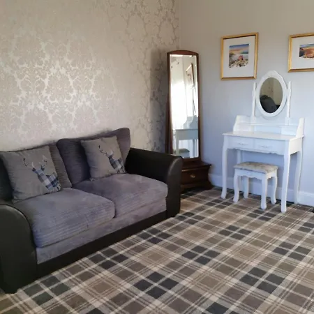 The Knowe Guest House-3