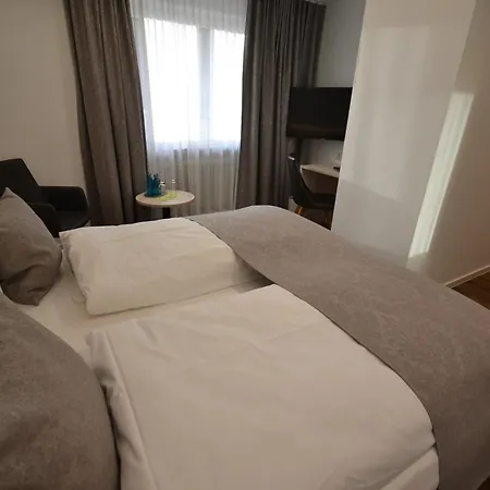 Hotel-Gasthof Weisses Ross-2