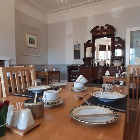 Brooke House-2