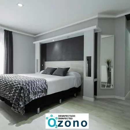 Hostal Overnight Madrid-2