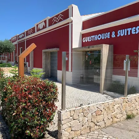 Lost & Found - Guesthouse & Suites-3