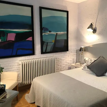 Hostal Arostegui-2